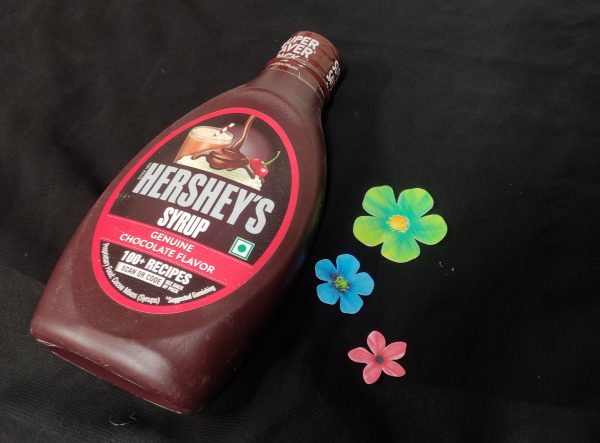 Hershey's Chocolate Syrup (623 gram)