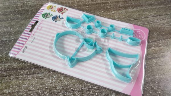 Baby Shark Cutter Set - Image 2