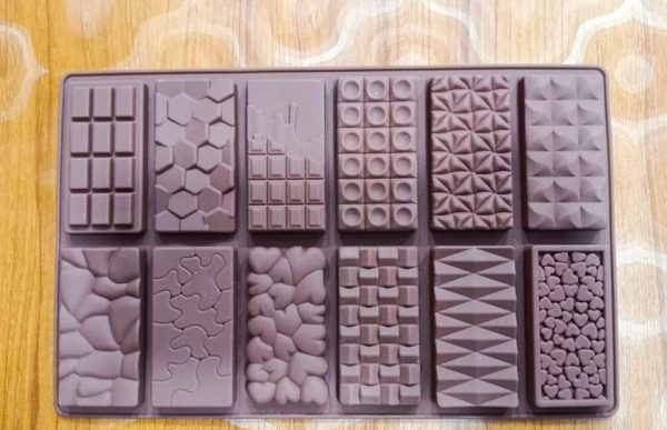 12 Cavity Chocolate Mold